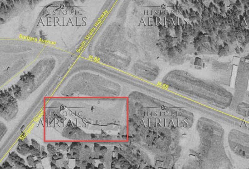 Happy Hollow Motel (Robertsons Motel) - 1981 Aerial